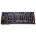 Sequential Prophet 6 – Zboží Dáma