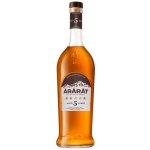 Ararat 5y 40% 0,7 l (holá láhev) – Zbozi.Blesk.cz