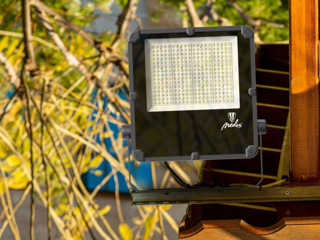 Nedes LF4026N