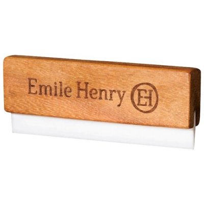 Emile Henry Pekařská keramická stěrka na těsto s dřevěnou rukojetí, 7 cm 009108 – Zbozi.Blesk.cz