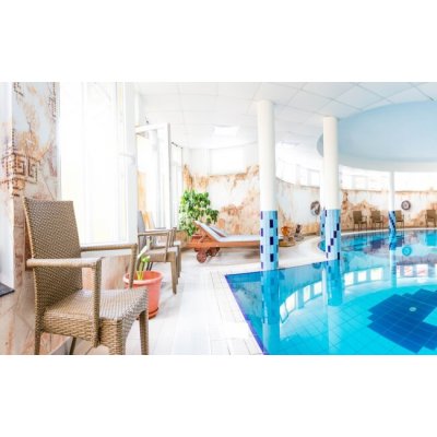 Zalakaros jen 400 m od lázní: Wellness Hotel Aphrodite **** s bazénem Římskými lázněmi a saunami polopenze 3 dny pro 2 osoby – Hledejceny.cz