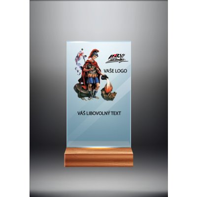 Skleněná trofej na dřevěném podstavci Florián Výška: 17 cm – Zboží Dáma