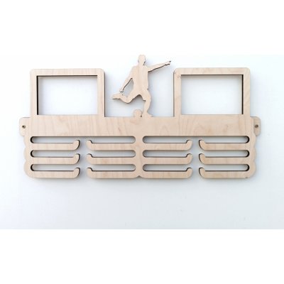 MAJADESIGN Věšák na medaile s fotorámečky fotbal Barevně lakovaný – Hledejceny.cz