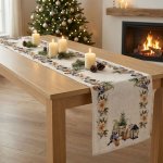 Forbyt Vánoční ubrus Skřítek s lucernou CYH6060C 40x140 cm