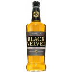 Black Velvet 8y 40% 1 l (holá láhev) – Hledejceny.cz