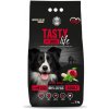 Granule pro psy Tasty Dogs Life střední a velká plemena s hovězím masem 12 kg