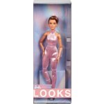 Mattel Barbie Looks s krátkými vlasy v růžovém outfitu – Sleviste.cz