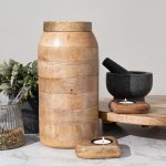 Dřevěná dekorativní dóza s víčkem z mangového dřeva Manua - Ø15*30 cm - Mars & More – Hledejceny.cz