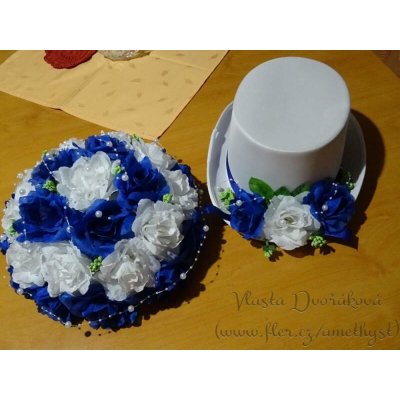 Cylindr bílý - modré a bílá růže – Zboží Dáma