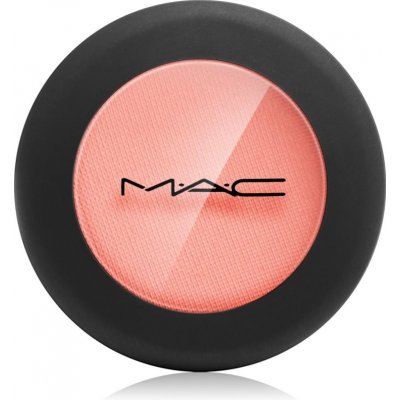 MAC oční stíny Powder Kiss Soft Matte Eye Shadow Strike A Pose 1,5 g – Zboží Dáma