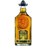 Sierra TEQUILA ANTIQUO 40% 0,7 l (holá láhev) – Zboží Dáma