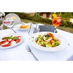 Zážitkové 4chodové degustační menu s neomezenou konzumací vybraného vína a piva v restauraci Rendlík – Hledejceny.cz