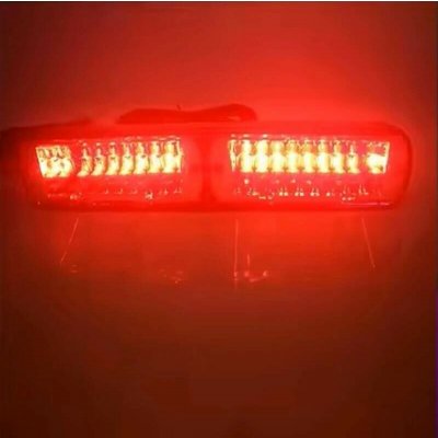 LED stroboskop maják za čelní okno 16 LED 12V 16W červený | Zboží Auto