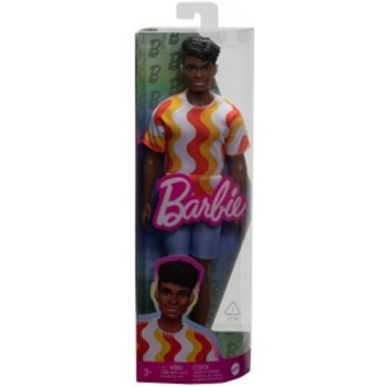 Mattel Barbie model Ken 220 v letním outfitu v sandálech HRH23