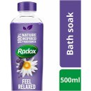 Radox Feel Relaxed Lavender & Waterlily pěna do koupele 500 ml