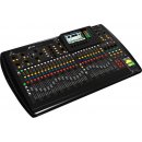 Behringer X32