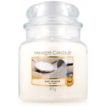 Yankee Candle Baby Powder 411 g – Sleviste.cz