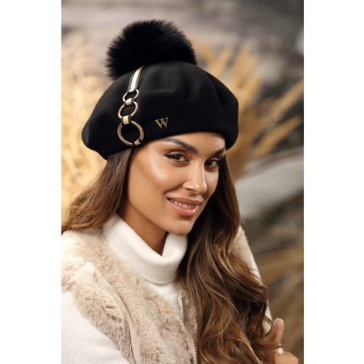 Krumlovanka Zimní dámský baret s bambulí zdobený zlatými kroužky W-0667/018 černý – Hledejceny.cz