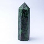 Milujeme Kameny Rubín v zoisitu - obelisk - tromlovaný kámen RZ14 – Hledejceny.cz