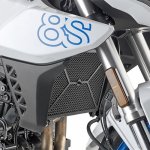 Pr3126 kryt chladiče motoru Suzuki Gsx-8S (23-26), černý lakovaný | Zboží Auto