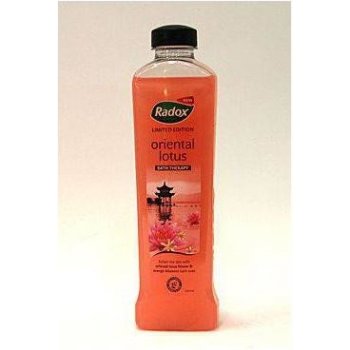 Radox Moisture Soak pěna do koupele 500 ml