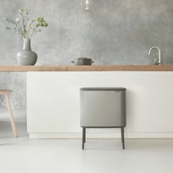 Brabantia Bo Touch Bin 36 L platinová 315787