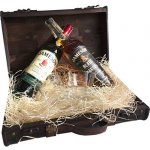 Jameson Black Barrel 40% 0,7 l (dárkové balení 2 sklenice) – Hledejceny.cz