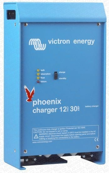 Victron Energy Phoenix 12V/50A
