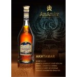 Ararat 10y 40% 0,7 l (karton) – Zboží Dáma