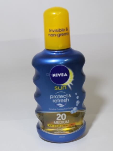 Nivea Sun Invisible Protection neviditelný spray na opalování SPF20 200 ml  od 338 Kč - Heureka.cz