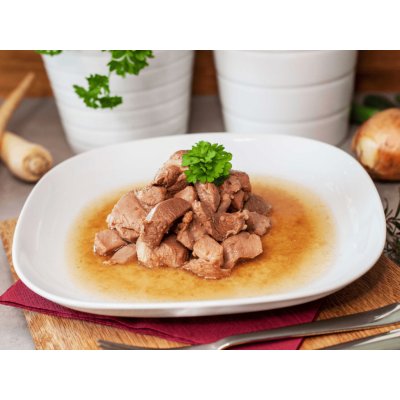DOVAST Hovězí kostky pětiporcové 870 g – Zboží Dáma