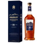 Ararat 10Y Akhatamar 40% 0,7 l (dárkové balení 2 sklenice) – Zboží Dáma