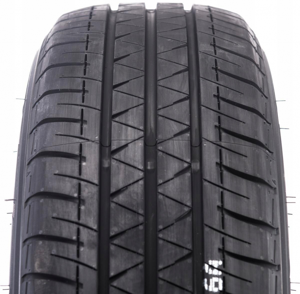 Yokohama BluEarth Van RY55 205/65 R15 102/100T