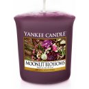 Svíčka Yankee Candle Moonlit Blossoms 49 g