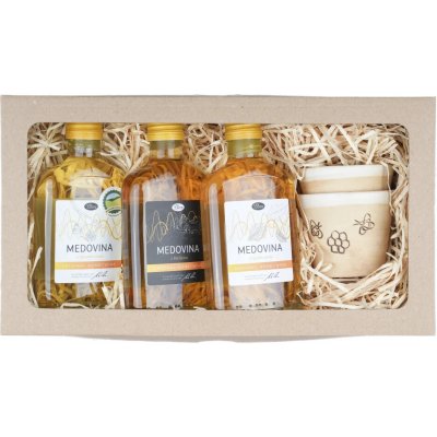 Pleva Vnitřní pohlazení pro dva Medovina z akátového medu 0,2 l Medovina ze slunečnicového medu 0,2 l Medovina z lesního medu 0,2 l Chráněná dílna Neratov Keramický pohárek 2 ks dárková sada – Zboží Mobilmania