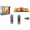 Skateboard prstový šroubovací 2ks plast 10cm s rampou s doplňky 2 barvy v krabičce 35x9x18cm