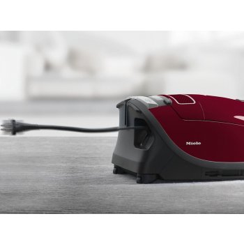 Miele Complete C3 Cat & Dog SGEF5 Ostružinová