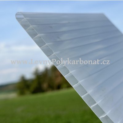 Lexan Thermoclear 2RS Dutinková deska 10 mm 2UV 1,05 m x 7 m opál 7,35 m²