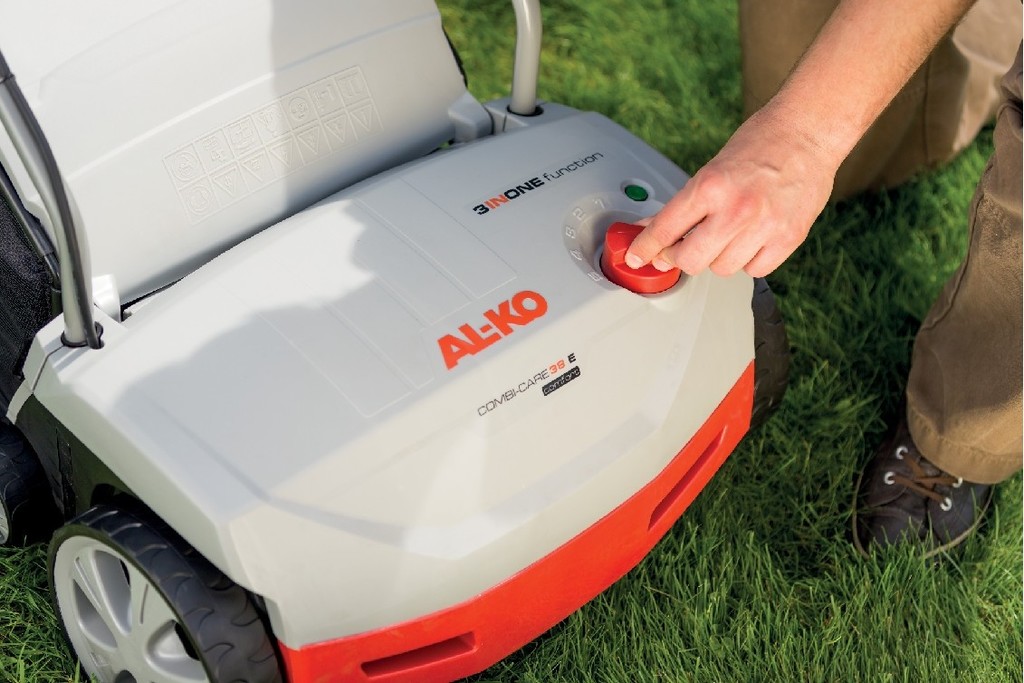 AL-KO Comfort 38E Combi-Care Electric Lawn Scarifier