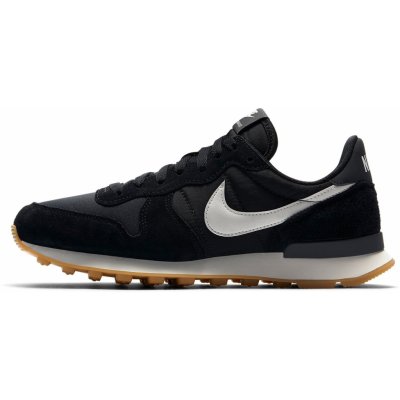 Nike Wmns Internationalist 828407-021