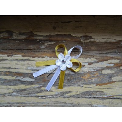 Atlasový vývazek - zlatá 128 / bílá s kytičkou – Hledejceny.cz