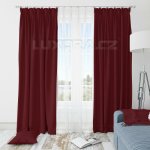 Látka Blackout UNI 135 tmavě červená na závěsy, polštářky - 40 x 40 cm – Zboží Mobilmania