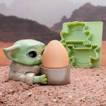 Curepink kuchyňský set Star Wars Hvězdné války Tv seriál The Mandalorian The Child Stojánek na vajíčko a forma na tous PP7976Man – Zboží Dáma