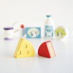 Le Toy Van bedýnka s mléčnými výrobky – Zboží Dáma