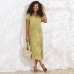 Kreponové midi šaty s výstřihem do V mechová – Zboží Dáma