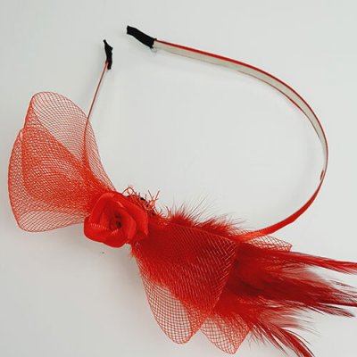 RB-nakuplevne Červený fascinátor s mašlí a růžičkou pro vášnivý look – Zboží Dáma