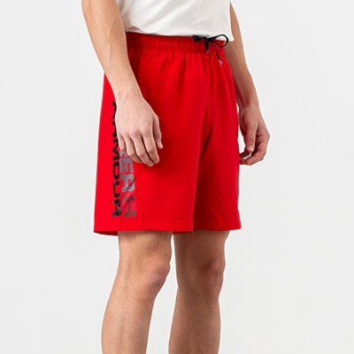 Under Armour pánské šortky Woven graphic Wordmark short red červená