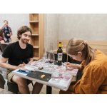 Zážitkové malování vínem + degustace se sommeliérem – Hledejceny.cz