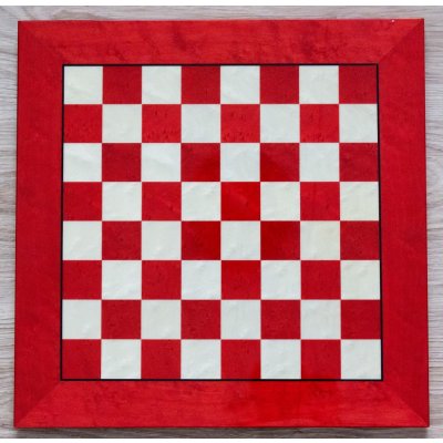 Dřevěná šachovnice Biar; lesklá červená a bílá barva – Zboží Dáma