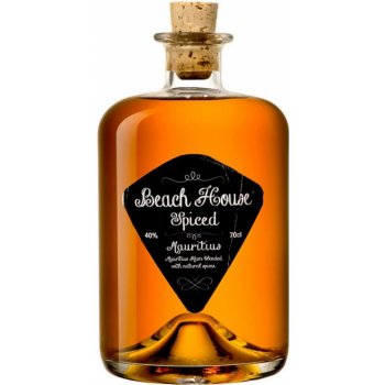 Beach House Spiced 40% 1 l (holá láhev)